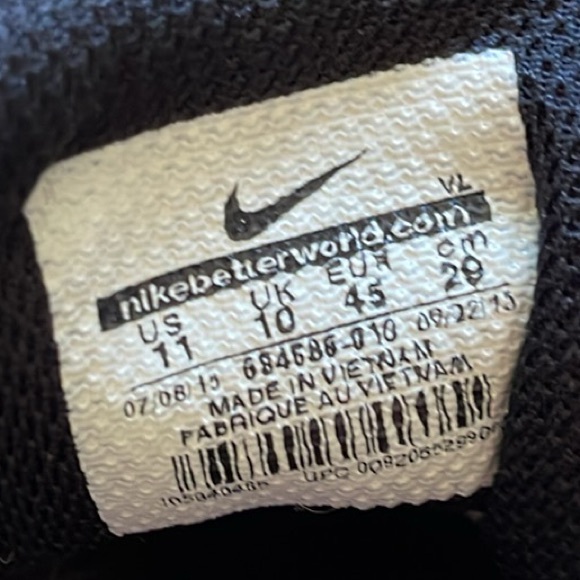 Nike Air MVP Classic Black & White Pro Metal Athletic Sports Baseball Cleats main image 5